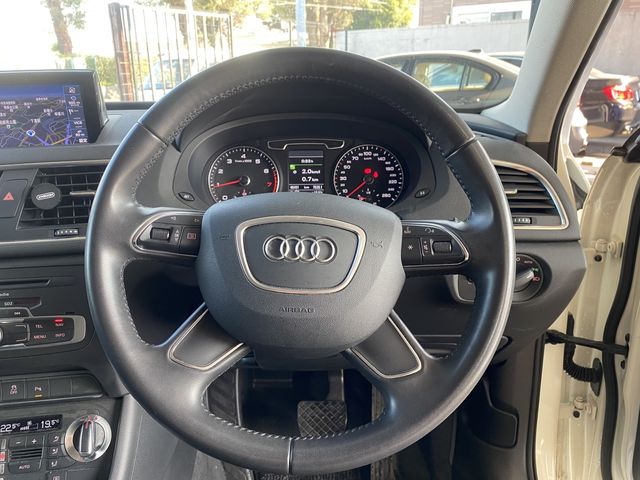 Audi Q3 2014-03 712-14