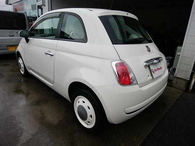 Fiat 500 2013-12 23073-6