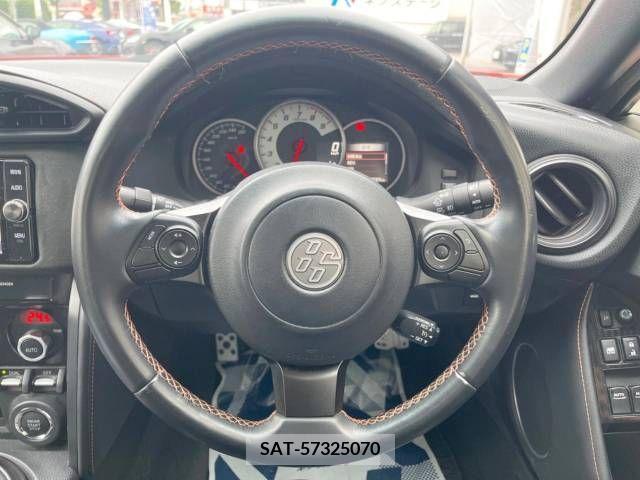 Toyota 86 2017-03 258661-11