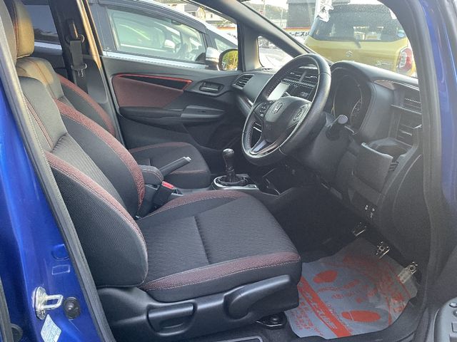 Honda FIT 2017-09 12928-4