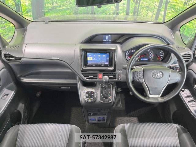 Toyota VOXY 2016-09 289034-1