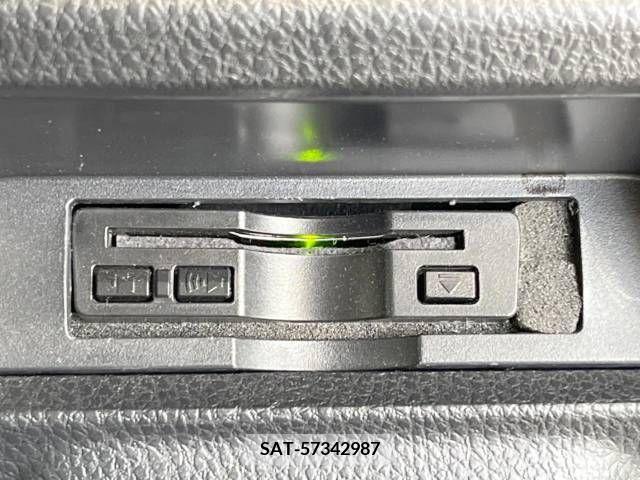Toyota VOXY 2016-09 289034-6