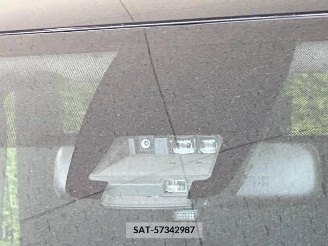 Toyota VOXY 2016-09 289034-4