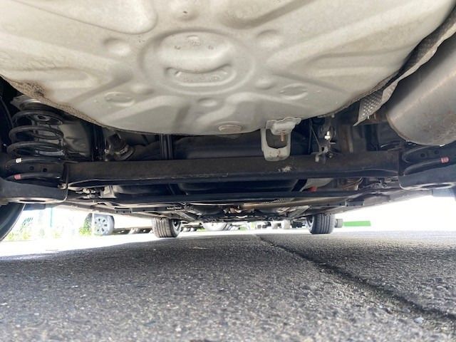 Toyota PRIUS 2013-08 19457-5