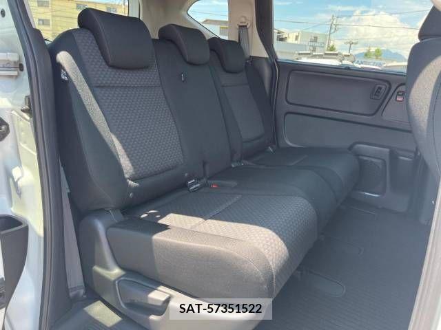 Honda FREED 2018-05 302922-9