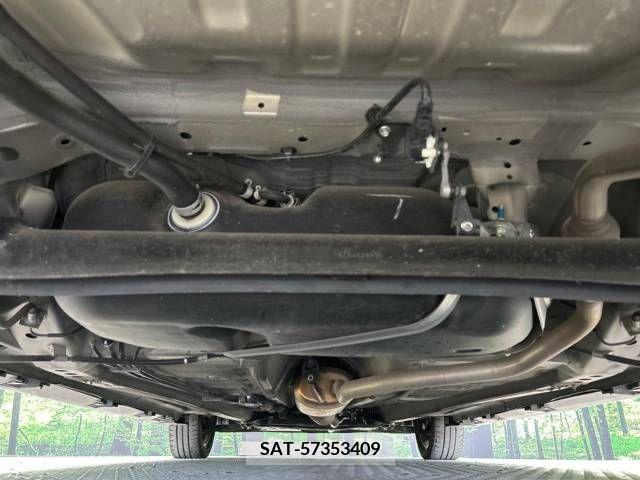 Suzuki SPACIA 2019-01 368639-19