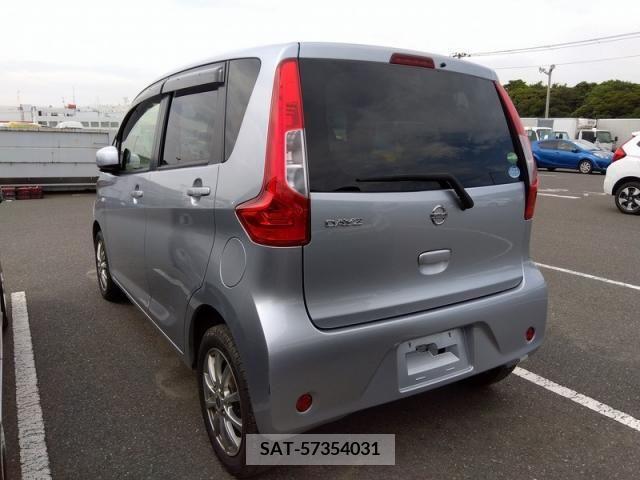 Nissan DAYZ 2017-03 326559-12