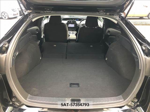 Toyota PRIUS 2016-06 281844-6