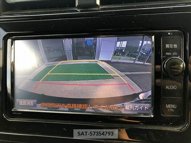 Toyota PRIUS 2016-06 281844-9