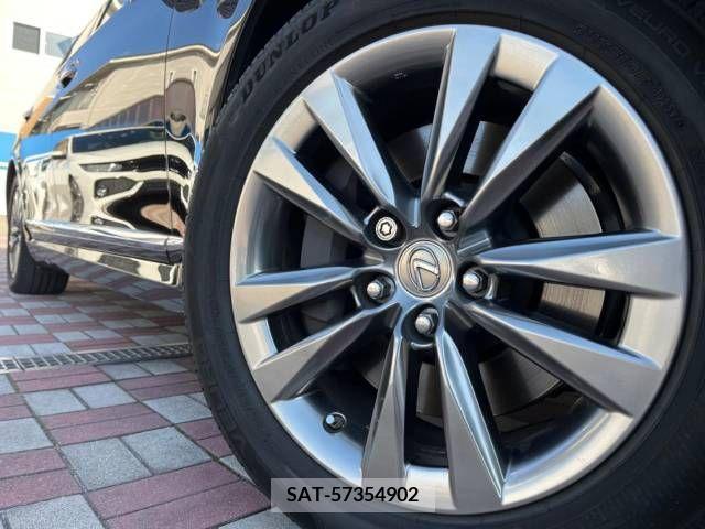 Lexus LS 2012-12 226935-12