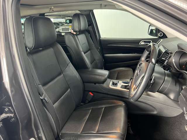 Jeep GRAND CHEROKEE 2020-08 23842-11