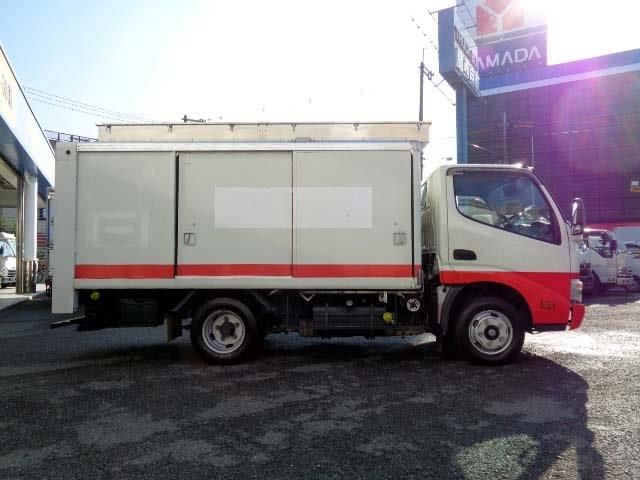 Hino DUTRO 2013-11 193270-16