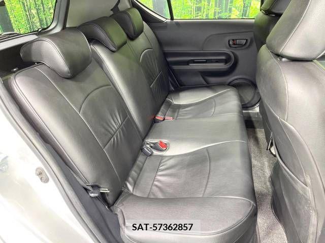 Toyota AQUA 2013-12 382250-9