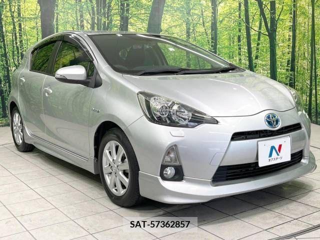 Toyota AQUA 2013-12 382250-16