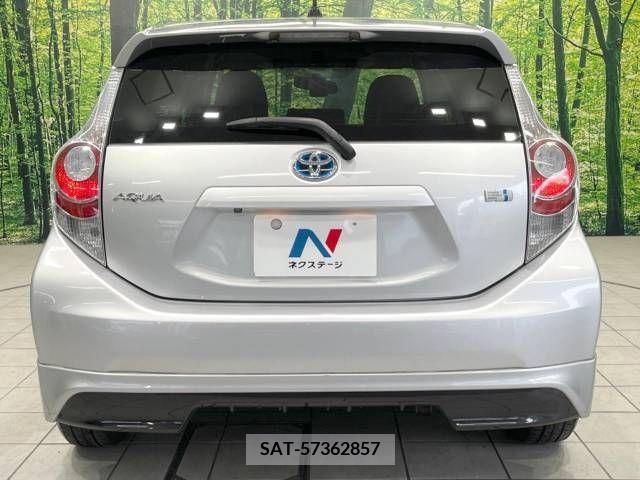 Toyota AQUA 2013-12 382250-15