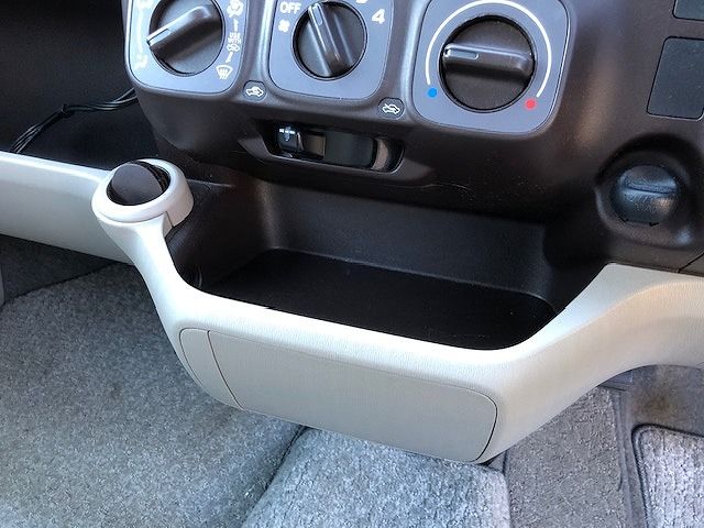 Toyota PASSO 2011-06 187999-14