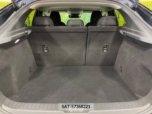 Mazda CX-30 2020-02 358501-10