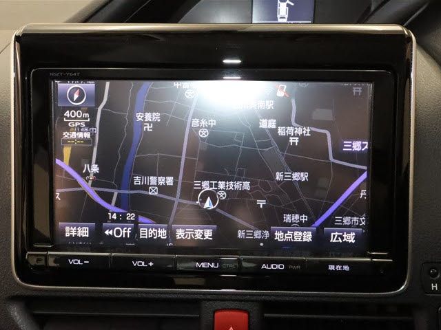 Toyota NOAH 2014-10 6587-13