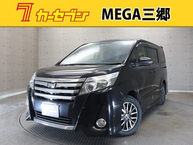 Toyota NOAH 2014-10 6587-0