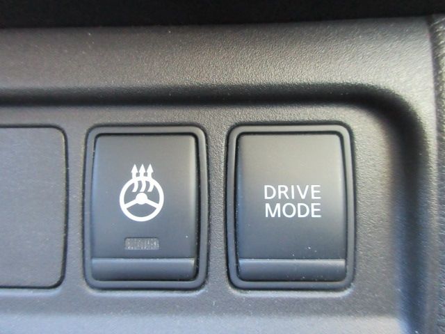 Nissan SERENA 2018-10 196734-17