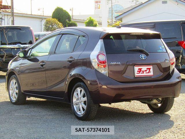 Toyota AQUA 2014-01 260363-8