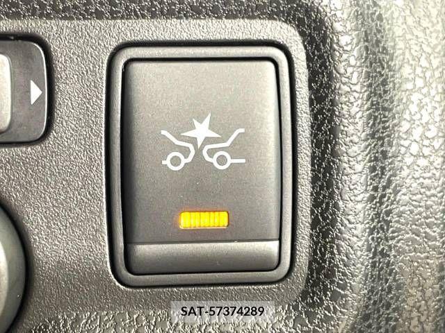 Nissan NOTE 2014-12 365350-2