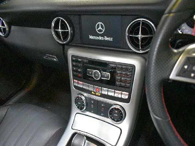 Mercedes Benz SLK 2015-08 16173-9