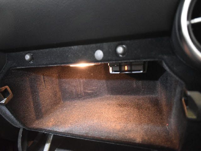 Mercedes Benz SLK 2015-08 16173-15