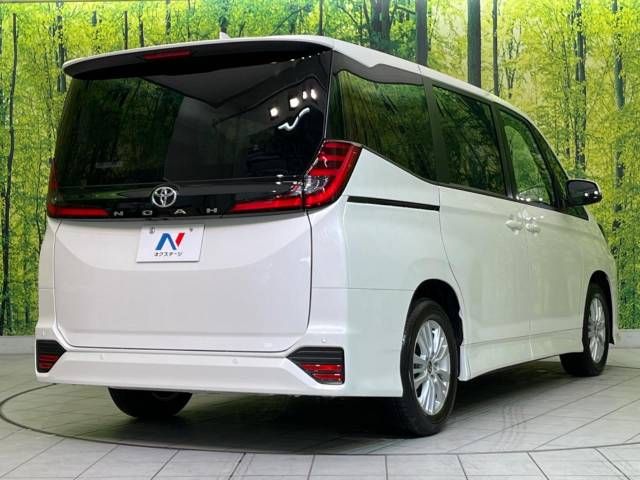 Toyota NOAH 2023-06 183796-17