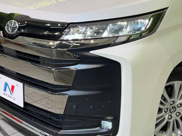 Toyota NOAH 2023-06 183796-12