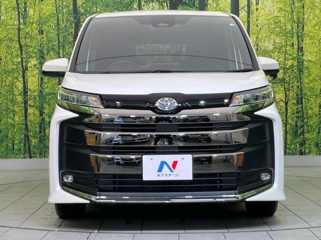 Toyota NOAH 2023-06 183796-14