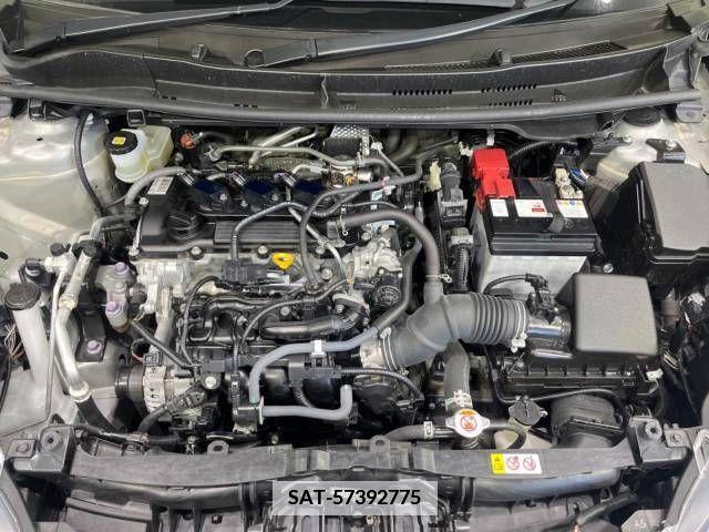 Toyota YARIS 2020-07 350494-18