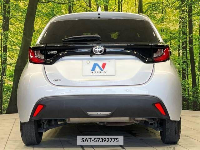Toyota YARIS 2020-07 350494-15