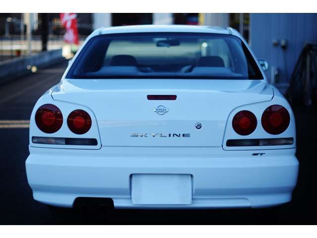 Nissan SKYLINE 2000-12 1032-10