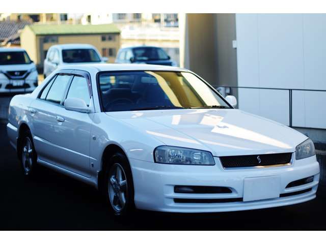 Nissan SKYLINE 2000-12 1032-4