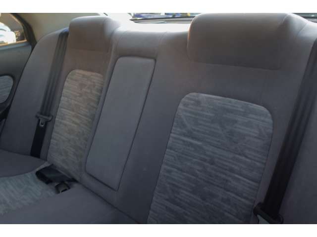 Nissan SKYLINE 2000-12 1032-11
