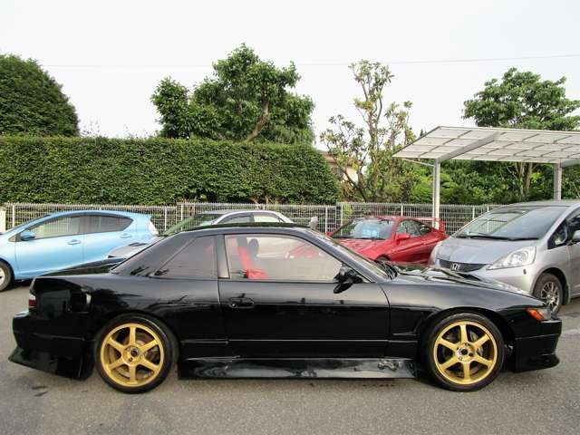 Nissan SILVIA 2021-04 20401-6