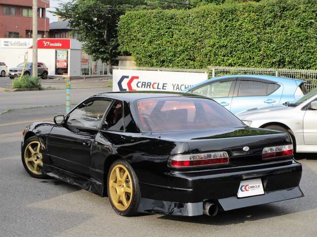 Nissan SILVIA 2021-04 20401-2