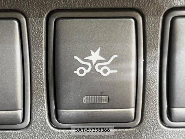 Nissan JUKE 2015-12 362245-4
