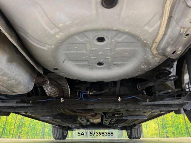 Nissan JUKE 2015-12 362245-19