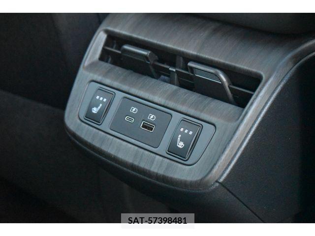 Nissan Ariya 2023-06 387398-12