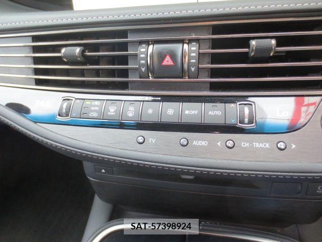 Lexus LS 2018-10 391880-11