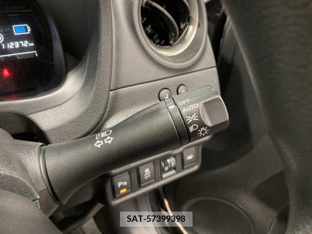 Nissan NOTE 2019-03 207551-6