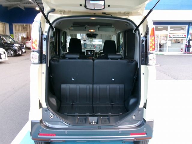 Suzuki SPACIA 2023-05 180736-18