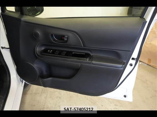 Toyota AQUA 2016-12 291901-12