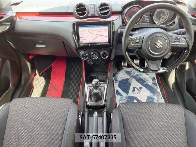 Suzuki SWIFT 2019-09 335777-1