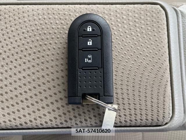 Daihatsu TANTO 2017-01 343236-22