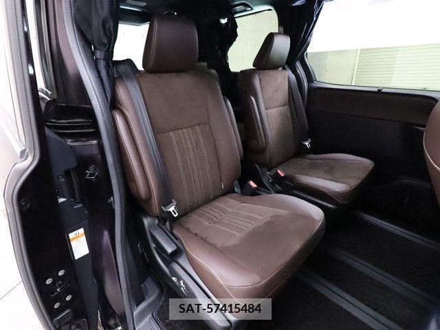 Toyota ESQUIRE 2018-07 236517-4