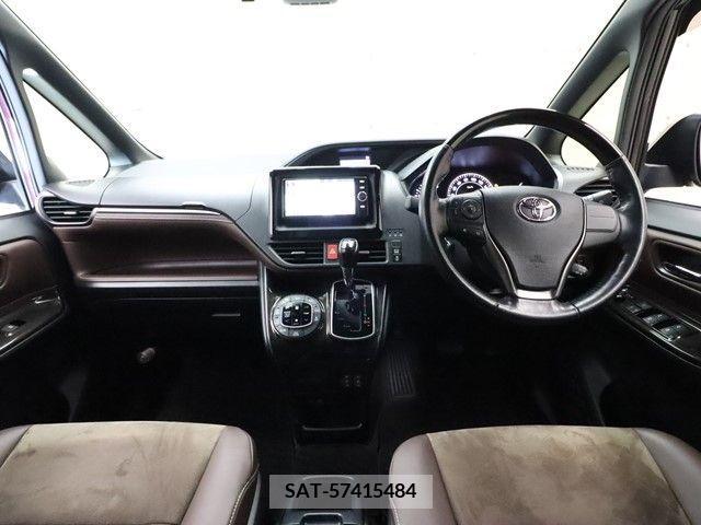 Toyota ESQUIRE 2018-07 236517-2