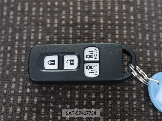 Honda N BOX 2021-06 210346-16
